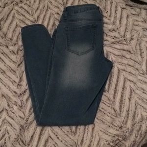 High rise light/medium wash skinny jeggings